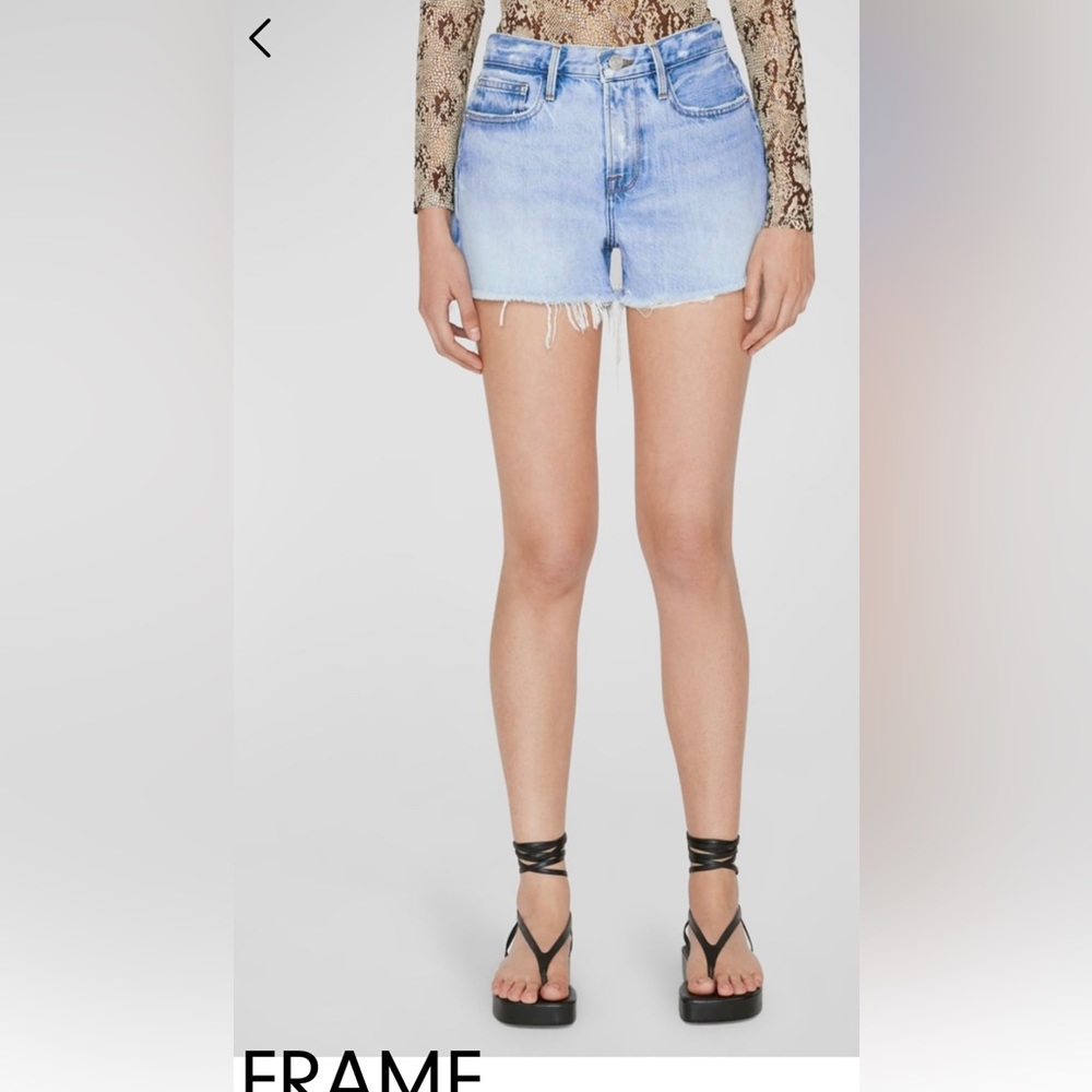 FRAME Le Brigette Shorts